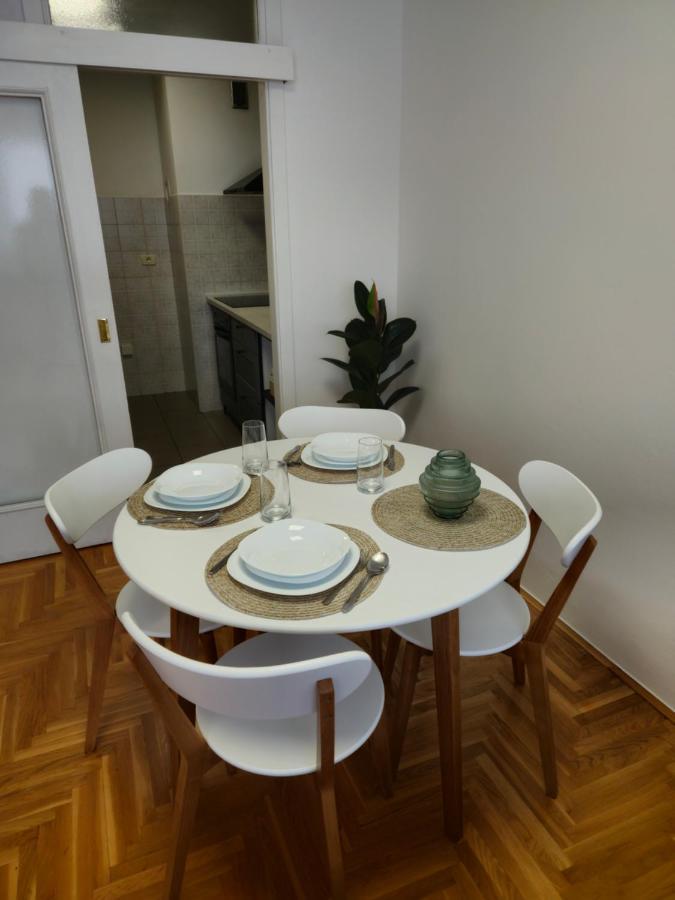 Uptown Place Apartment Zára Kültér fotó